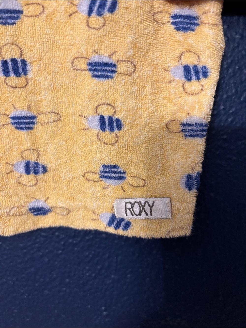 Ultra Rare Roxy Yellow Terry Bee-Print Tank Top - Picture 2 of 4